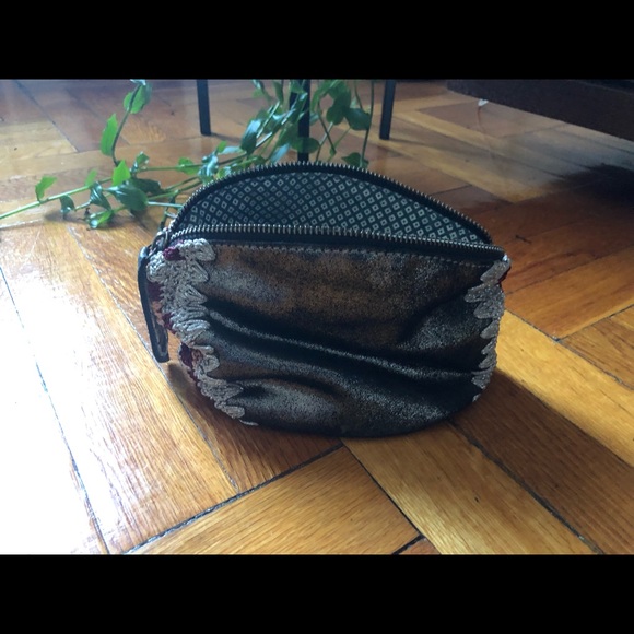 Anthropologie pouch - Picture 8 of 11